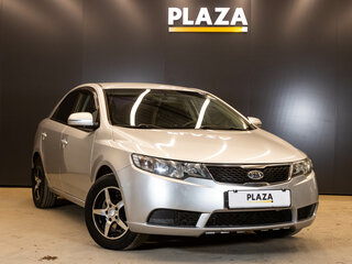 2012 Kia Cerato 6-speed II, серебристый, 1000000 рублей, вид 2