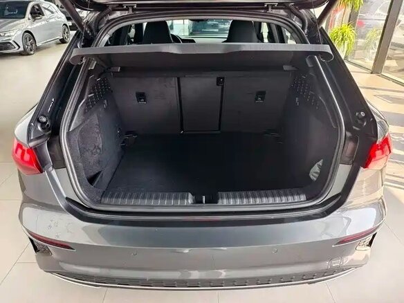 2023 Audi A3 35 TFSI IV (8Y), серебристый - вид 14