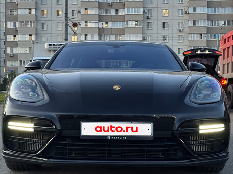2017 Porsche Panamera Turbo II, чёрный, 8290000 рублей, вид 5