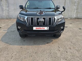 2017 Toyota Land Cruiser Prado 150 Series Рестайлинг 2, чёрный, 4330000 рублей, вид 2