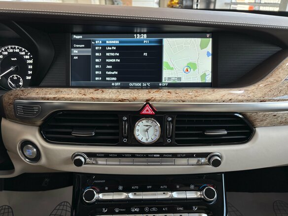 2018 Genesis G90 Limousine I, чёрный - вид 10