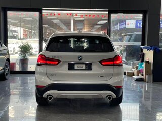 2022 BMW X1 Long 20Li sDrive II (F48) Рестайлинг, белый, 1710000 рублей, вид 5