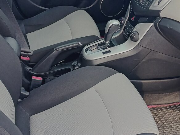 2014 Chevrolet Cruze I Рестайлинг, чёрный, 635000 рублей - вид 5