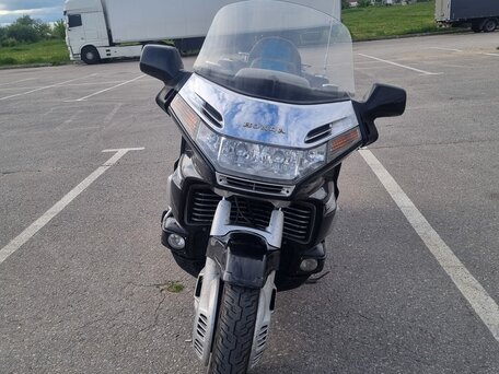 1989 Honda GL 1500 Gold Wing, чёрный, 549000 рублей, вид 2
