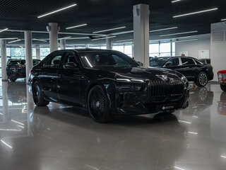 2023 BMW 7 серии 740d xDrive VII (G70), чёрный, 10250000 рублей, вид 2