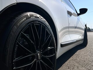 2013 Volkswagen Scirocco III, белый, 1360000 рублей, вид 4