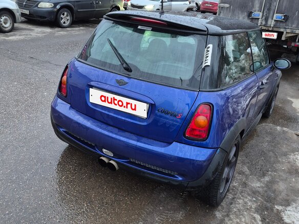 2003 Mini Hatch Cooper S I (R50), синий, 680000 рублей - вид 7