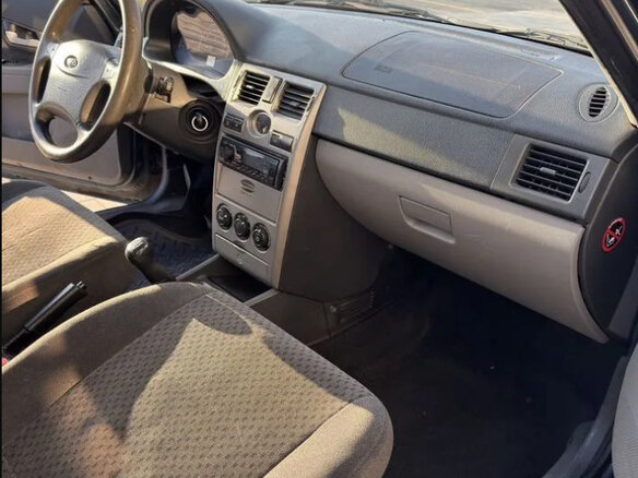 2010 Lada (ВАЗ) Priora I, зелёный, 450000 рублей - вид 17