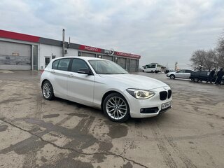 2011 BMW 1 серии 118i II (F20/F21), белый, 1450000 рублей, вид 3