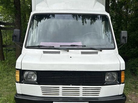 1994 Mercedes-Benz T1, белый, 450000 рублей, вид 1
