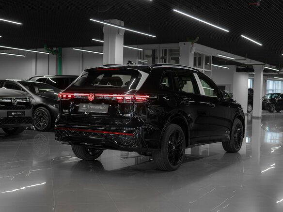 2026 Volkswagen Tiguan L Pro III (China Market), чёрный - вид 4