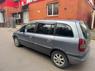 2004 Opel Zafira A Рестайлинг, серебристый, 220000 рублей, вид 4