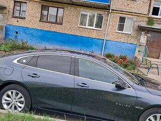 2020 Chevrolet Malibu IX Рестайлинг, серый, 1530000 рублей, вид 3