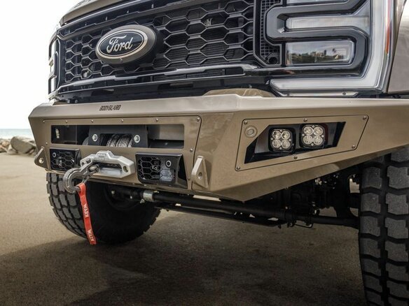 2026 Ford F-350, коричневый - вид 8