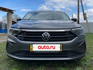 2022 Volkswagen Polo VI, серый, 1450000 рублей, вид 2