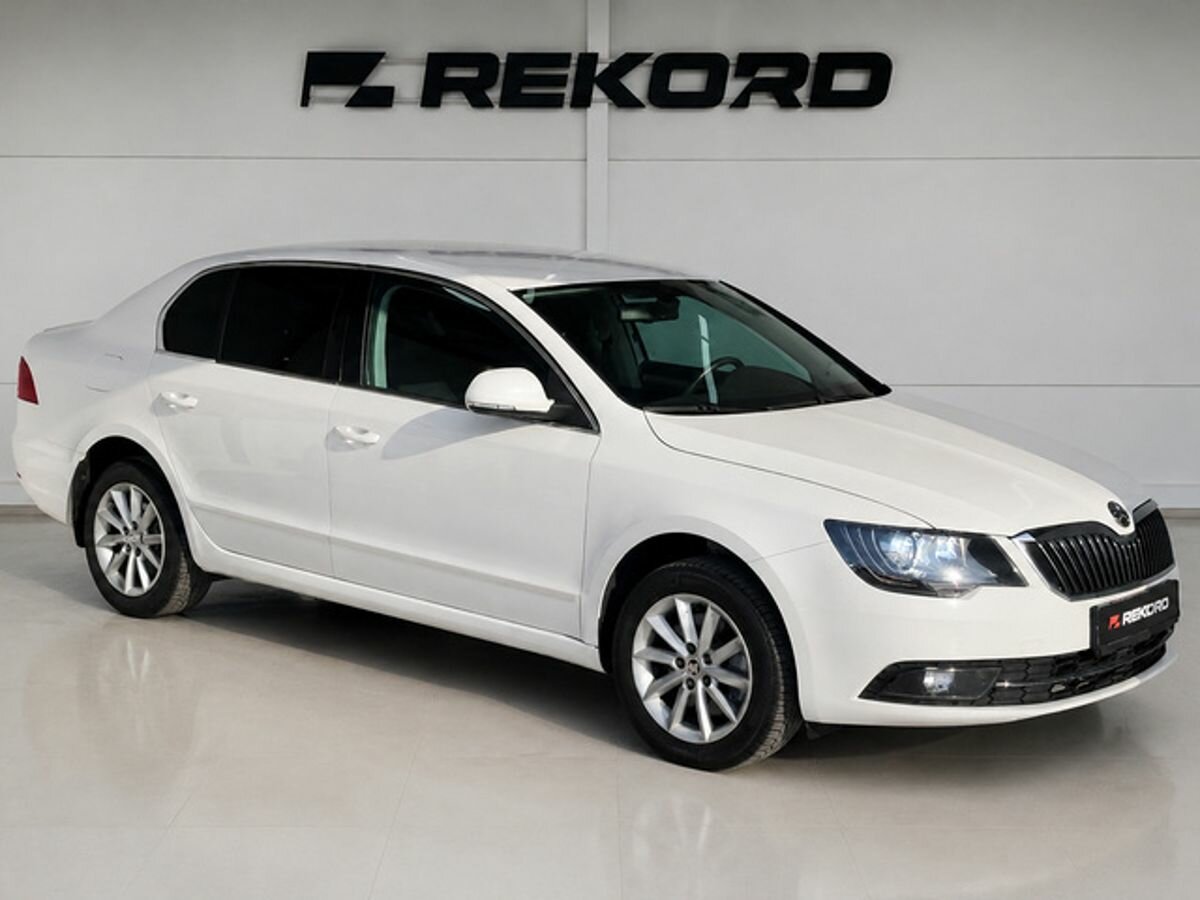 Открыть фотографии: Skoda Superb II Рестайлинг