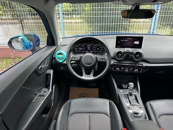 2019 Audi Q2 L e-tron I, синий, 1470000 рублей - вид 18