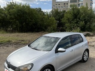 2011 Volkswagen Golf VI, серебристый, 560000 рублей, вид 1