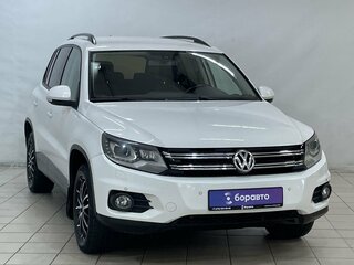 2011 Volkswagen Tiguan I Рестайлинг, белый, 1126000 рублей, вид 2