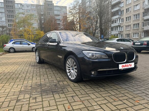 2008 BMW 7 серии 740i V (F01/F02/F04), чёрный, 1580000 рублей - вид 2
