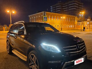 2014 Mercedes-Benz M-Класс 300 III (W166), чёрный, 3050000 рублей, вид 2