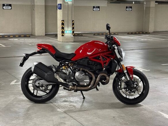 2018 Ducati Monster 821, красный, 530000 рублей