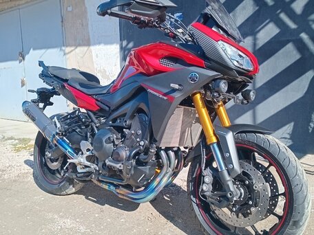 2016 Yamaha MT-09 Tracer (FJ-09), пурпурный, 760000 рублей, вид 1