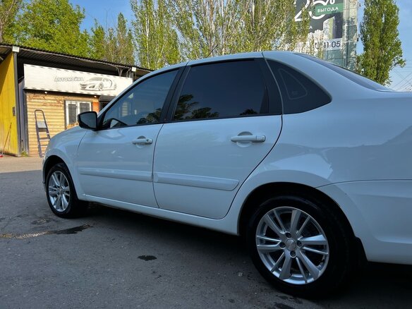2019 Lada (ВАЗ) Granta I Рестайлинг, белый, 540000 рублей - вид 12