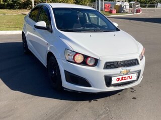 2012 Chevrolet Aveo II, белый, 670000 рублей, вид 2