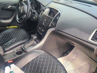 2013 Opel Astra J Рестайлинг, синий, 899000 рублей, вид 3