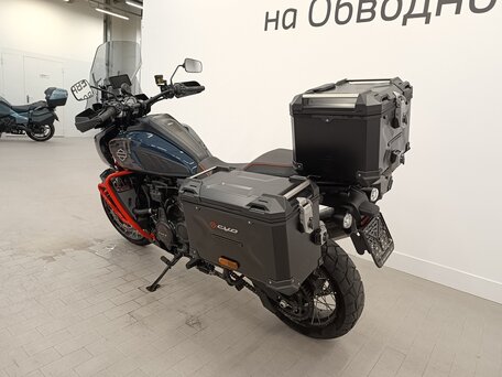 2025 Harley-Davidson CVO Pan America, синий, 3350000 рублей, вид 3