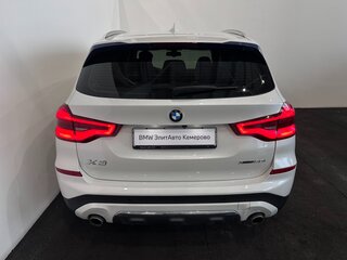 2018 BMW X3 20i xDrive III (G01), белый, 3400000 рублей, вид 5