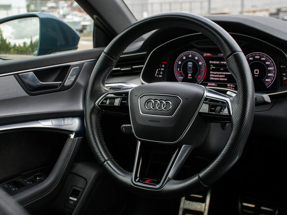 2018 Audi A7 55 TFSI II (4K), синий, 4549000 рублей - вид 15