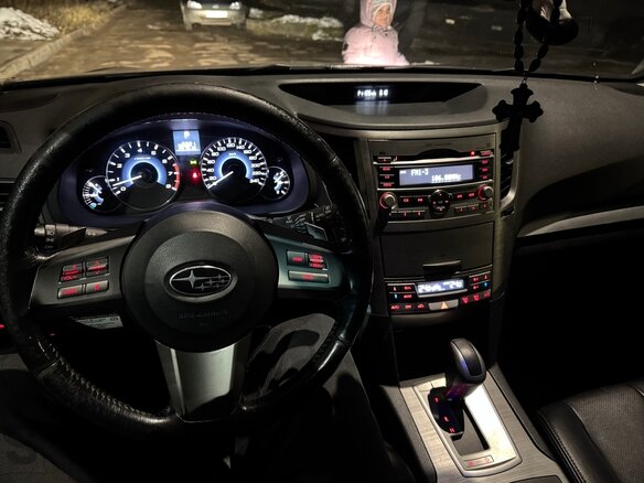 2010 Subaru Outback IV, чёрный, 870000 рублей - вид 6
