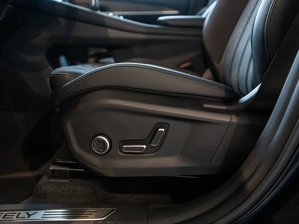 2026 Geely Monjaro I Рестайлинг, чёрный, 4954990 рублей - вид 17