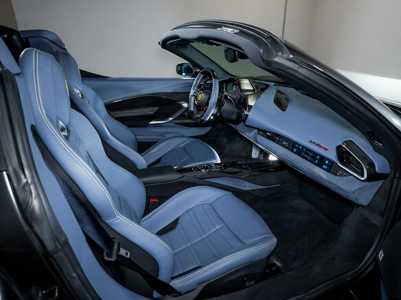 2025 Ferrari 296 GTS, серый - вид 34