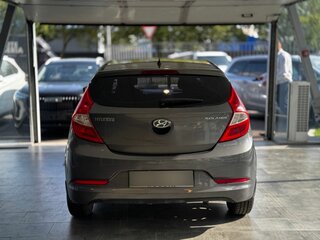 2015 Hyundai Solaris I Рестайлинг, серый, 826000 рублей, вид 5
