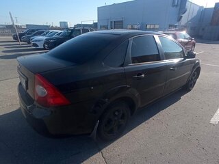 2010 Ford Focus II Рестайлинг, чёрный, 399000 рублей, вид 3