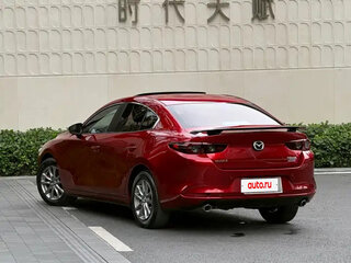 2023 Mazda 3 Axela IV (BP), красный, 1400000 рублей, вид 5