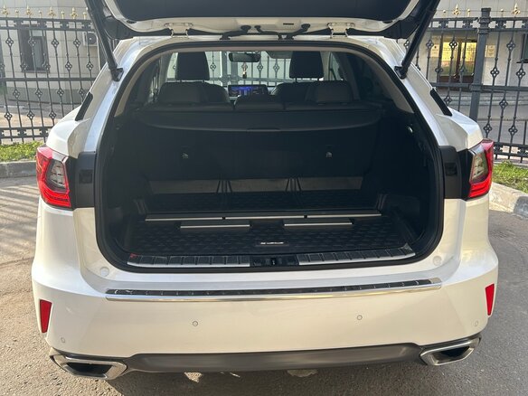 2018 Lexus RX 300 IV, белый, 3700000 рублей - вид 28