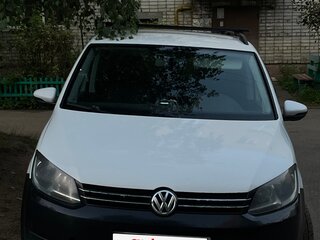 2014 Volkswagen Touran I Рестайлинг 2, белый, 649000 рублей, вид 1