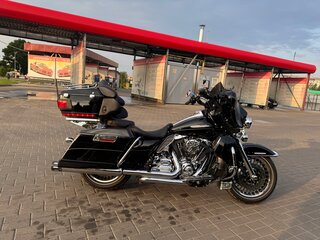 2013 Harley-Davidson Electra Glide, чёрный, 820000 рублей, вид 1