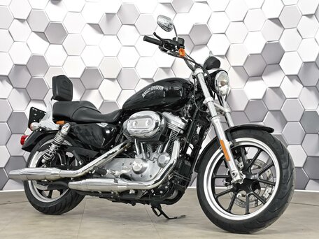 2016 Harley-Davidson Sportster 883, чёрный, 799000 рублей, вид 1