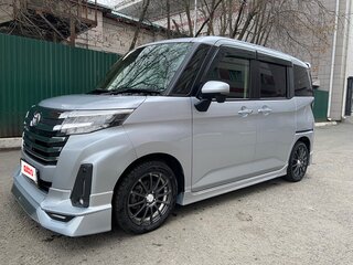 2021 Toyota Roomy I Рестайлинг, серебристый, 1570000 рублей, вид 5
