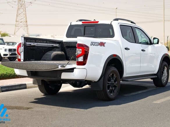 2026 Nissan Navara (Frontier) IV (D23) Рестайлинг, белый - вид 6