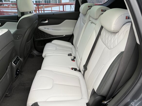 2021 Hyundai Santa Fe IV Рестайлинг, серый, 3798000 рублей - вид 30