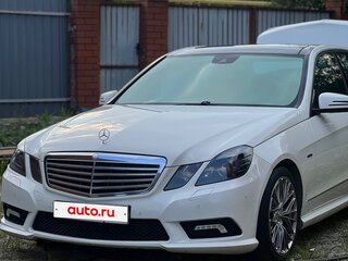 2010 Mercedes-Benz E-Класс 200 5G-Tronic IV (W212, S212, C207), белый, 1480000 рублей, вид 1