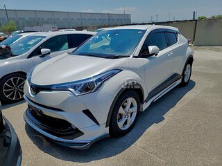2017 Toyota C-HR I, белый, 2000000 рублей, вид 1