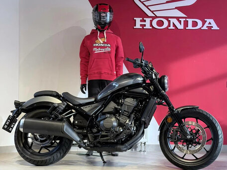 2024 Honda CMX 1100 Rebel, серебристый, 1360000 рублей, вид 2