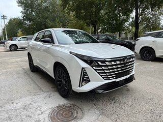 2026 Changan UNI-Z, белый, 2230000 рублей, вид 3